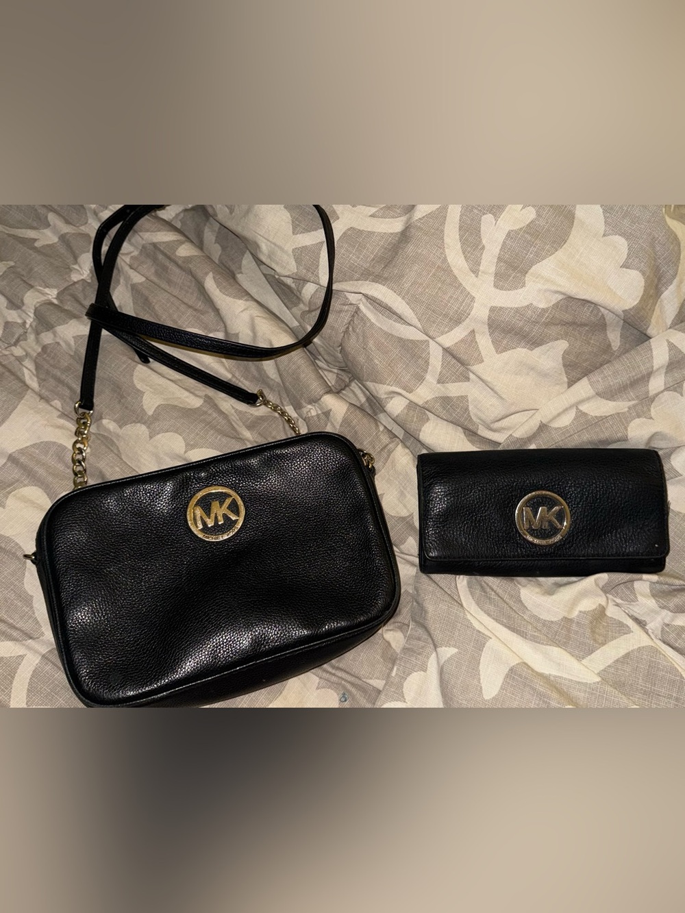 Michael Kors pebbled leather Fulton chain crossbody bag & matching wallet set